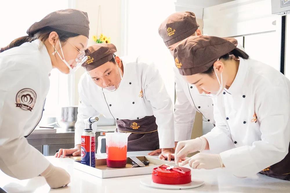 春季报名优势大盘点,哪一点最打动你?